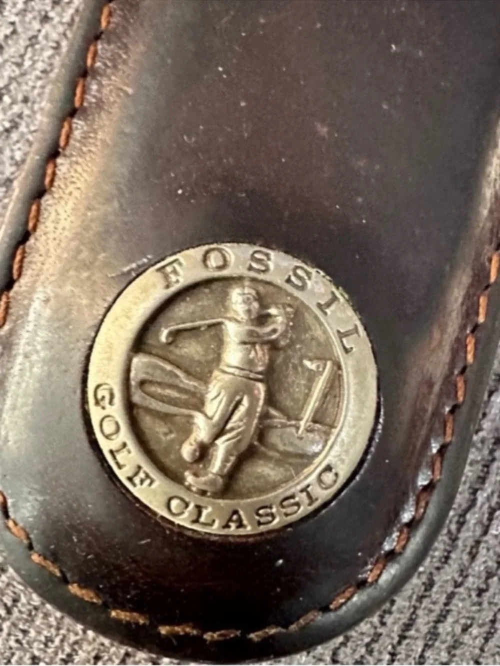 Vintage Fossil leather magnetic money clip golf classic used